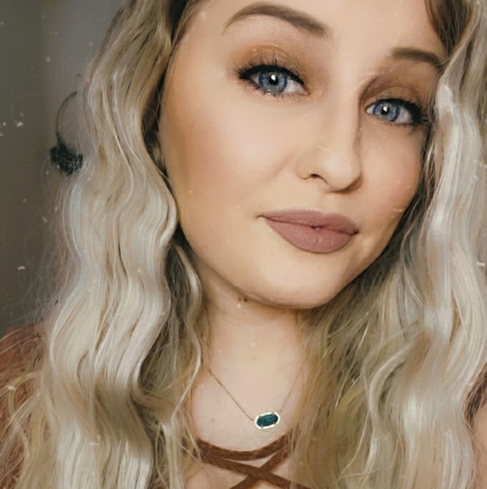 🌻 Hi beauties!!! 🌻